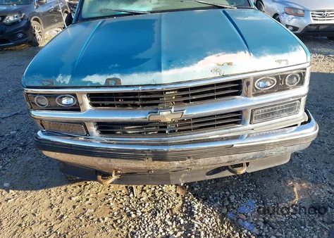 1997 Chevrolet K1500 Fleetside from USA, damaged, VIN 2GCEK19R9V1278768